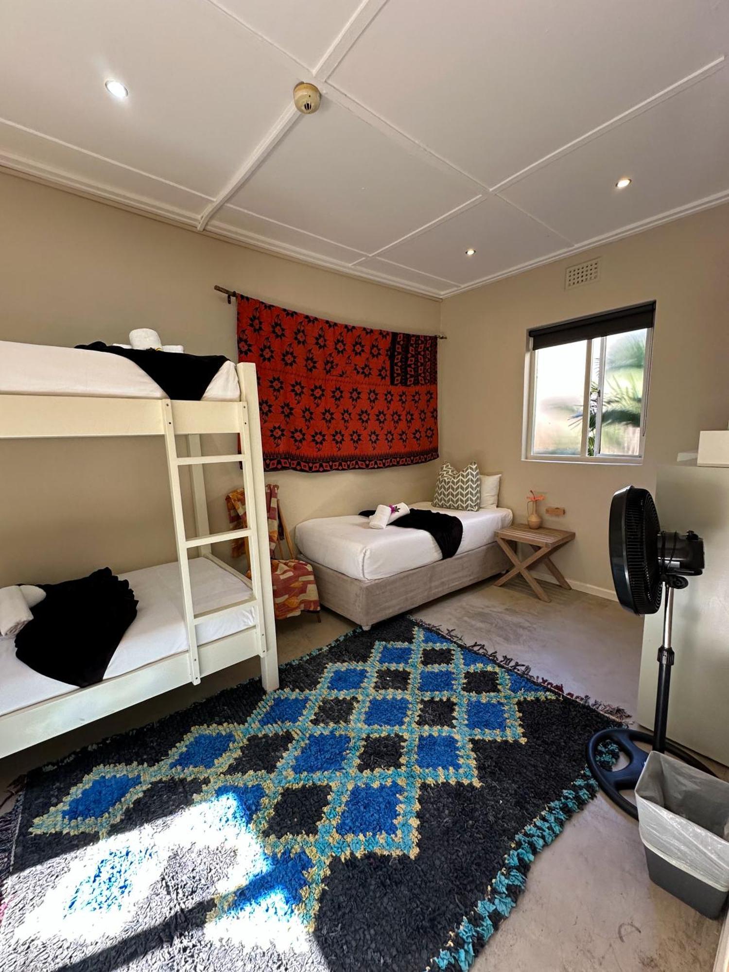 Mixed Dormitory Room 3 Beds
